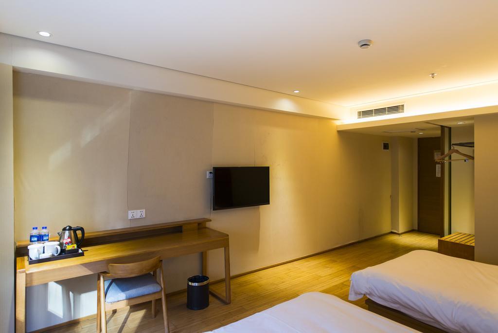 Ji Hotel Shanghai Hongqiao Zhongshan West Road מראה חיצוני תמונה