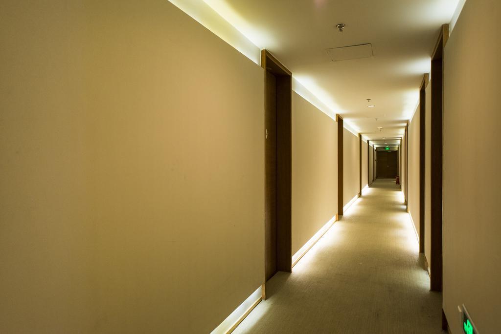 Ji Hotel Shanghai Hongqiao Zhongshan West Road מראה חיצוני תמונה
